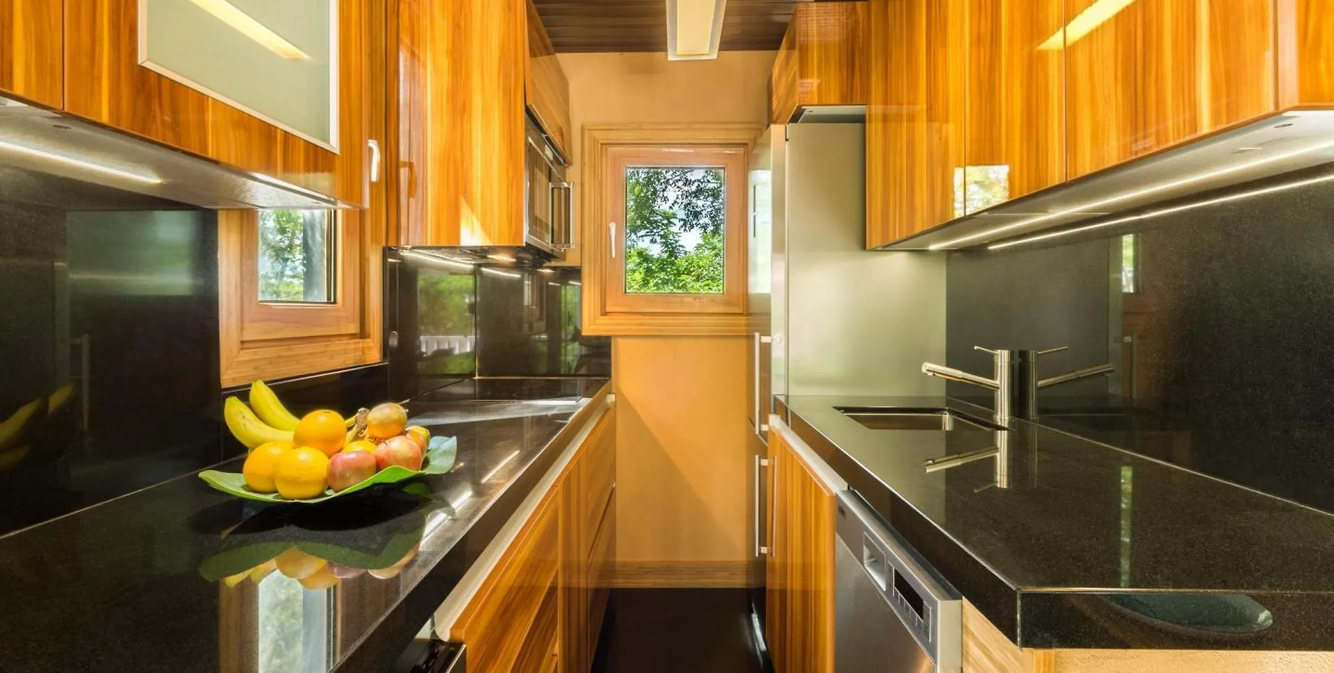 Kokomo Botanical Resort - Caribbean Family Cottages Turtle Cove